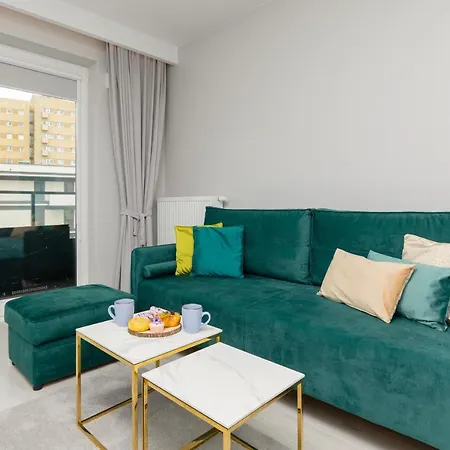Turquoise Apartment Near The Royal Lazienki Warsaw By Noclegi Renters Exterior photo